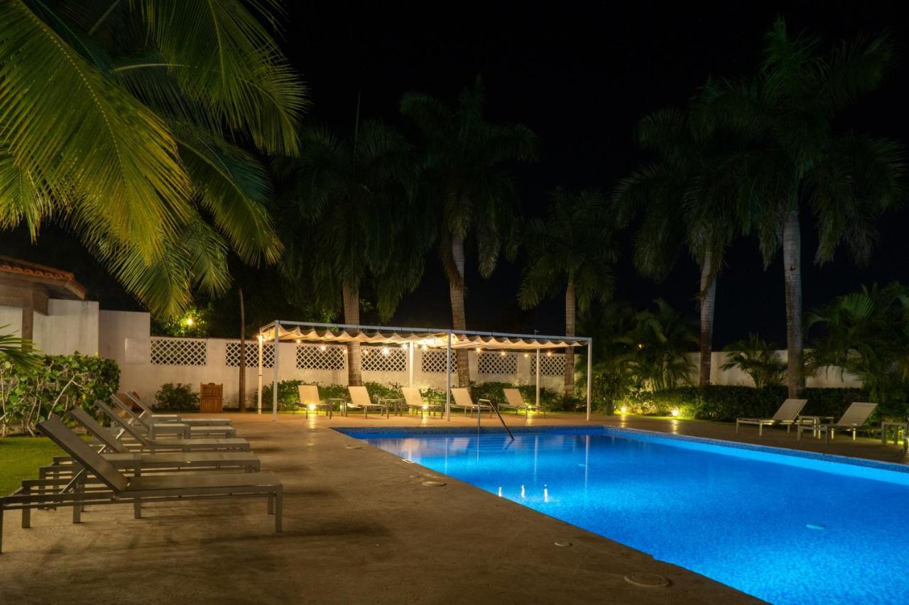 Hotel Casa Hemingway Juan Dolio Exteriör bild